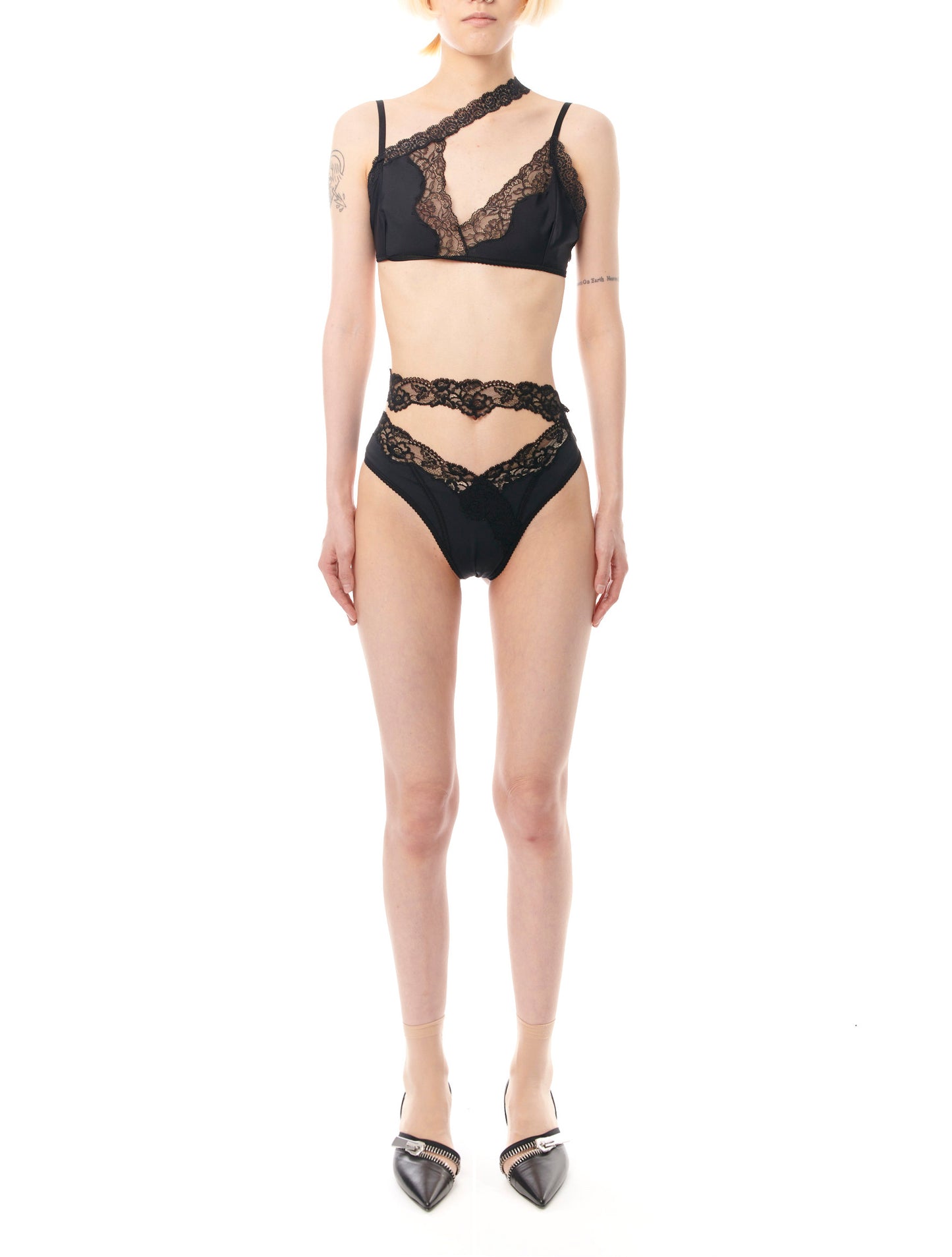 Vaillant Asymmetric Lace Black Panties