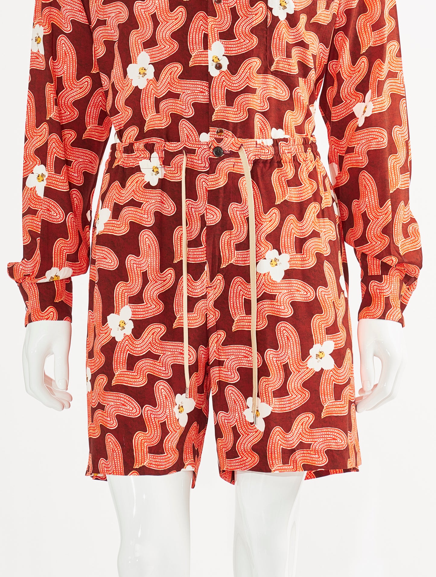 Toga Virilis Red Print Rayon Shorts