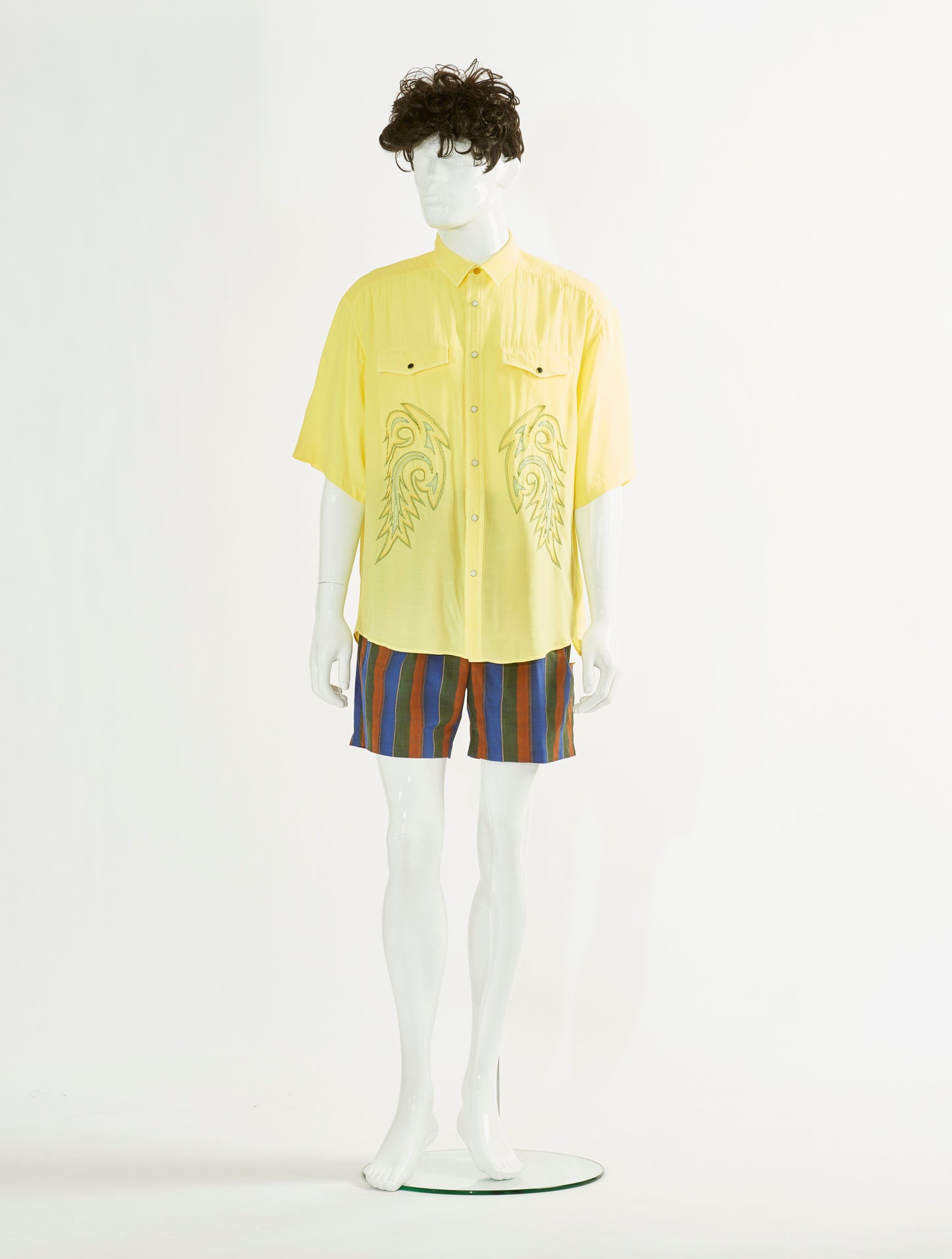 Toga Virilis Yellow Embroidery Shirt