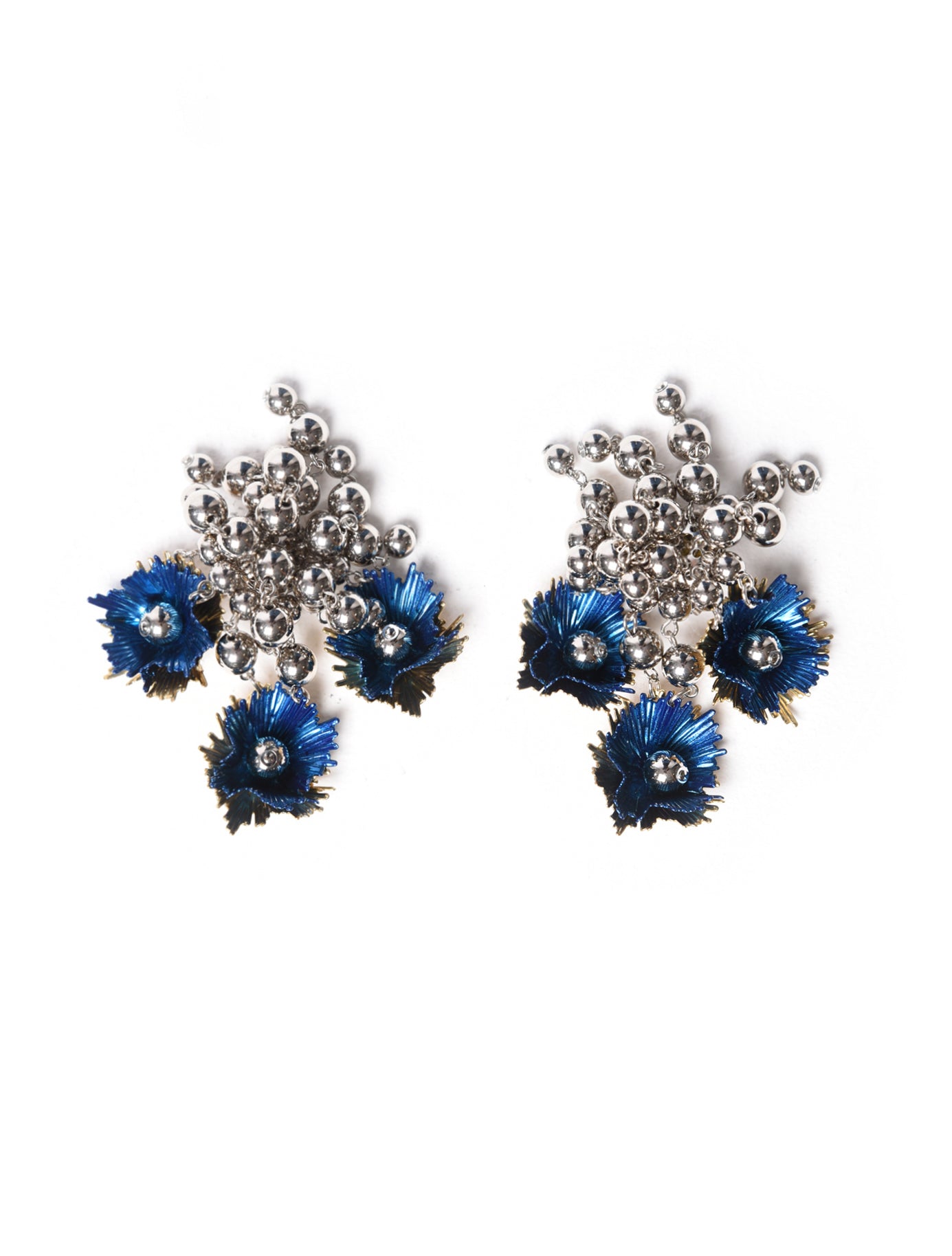 Toga Pulla Flower Motif Earrings Blue